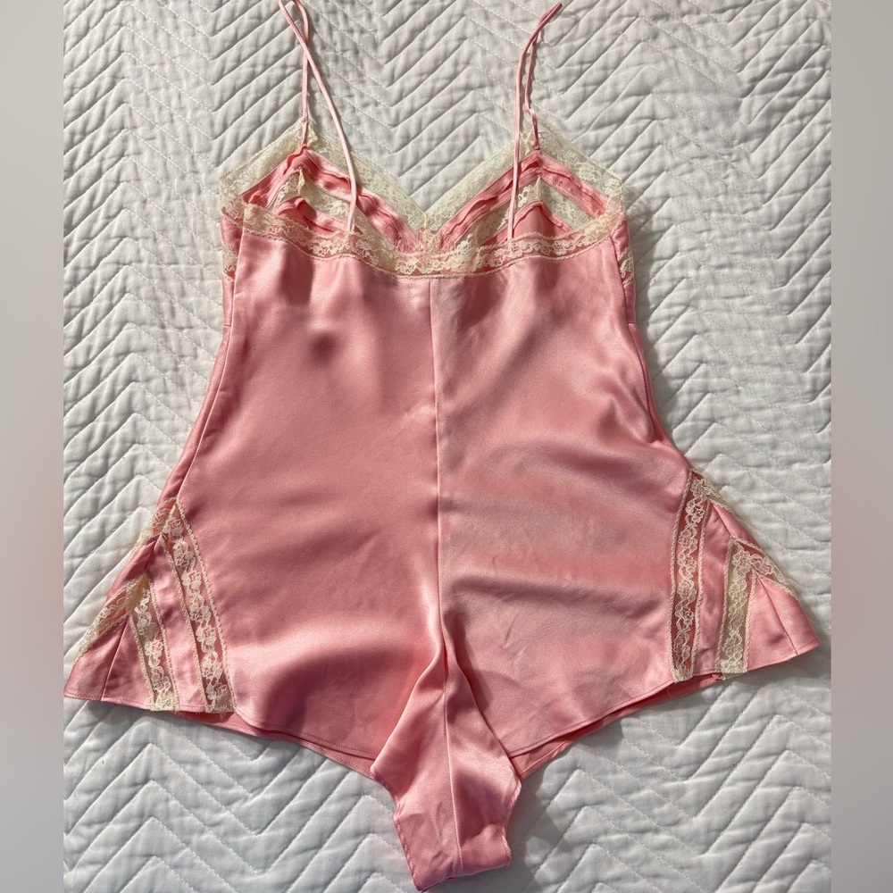 Victorias Secret Vintage Pearl Pink Ivory Lace Teddy One Piece - Picture 6 of 12